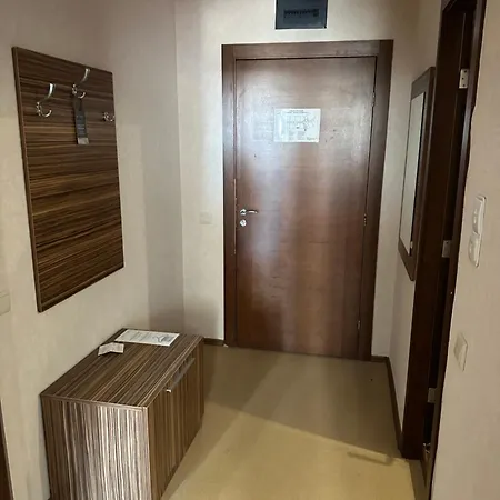 Anna 1 Near Gondola Apartman Banszko