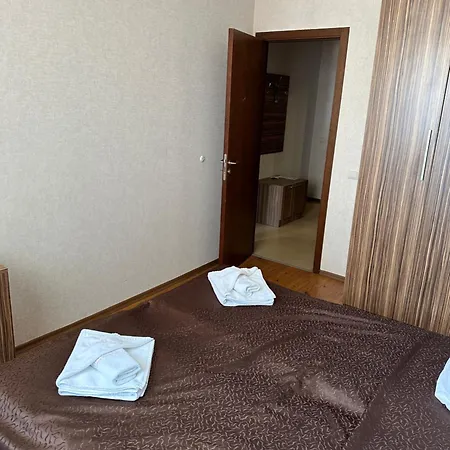 Apartment Anna 1 Near Gondola *